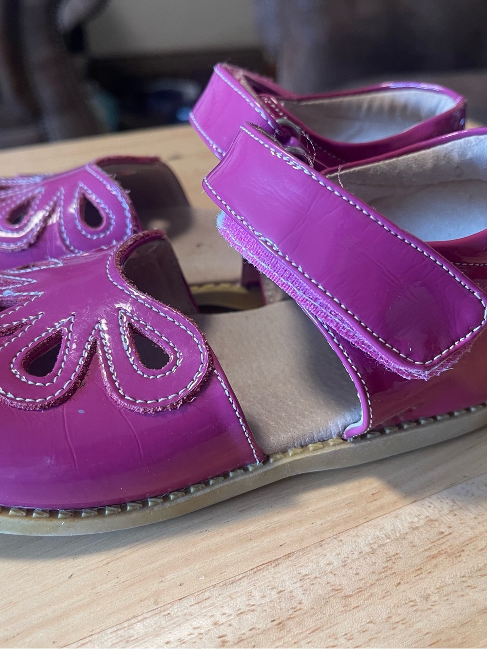 Livie & Luca Pink Patent Leather Mary Jane Hook & Loop Cut-Out Shoes Size 11